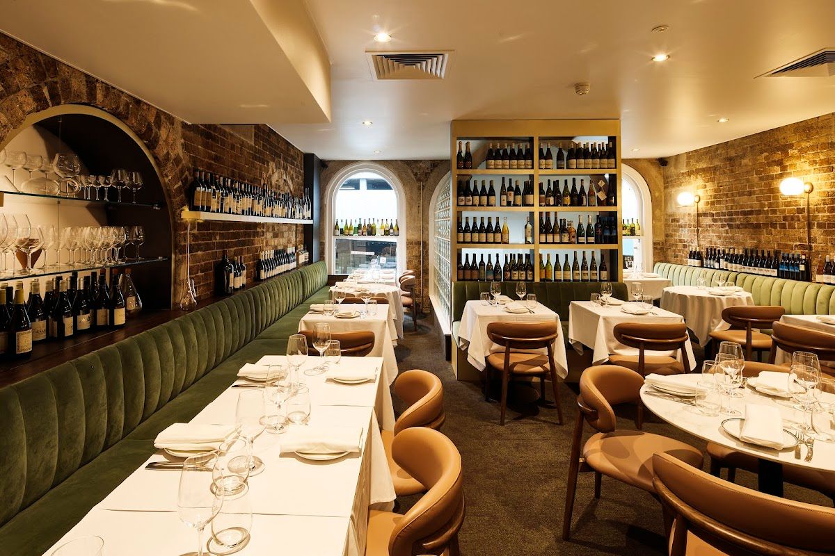 Featured image for De Vine Food & Wine