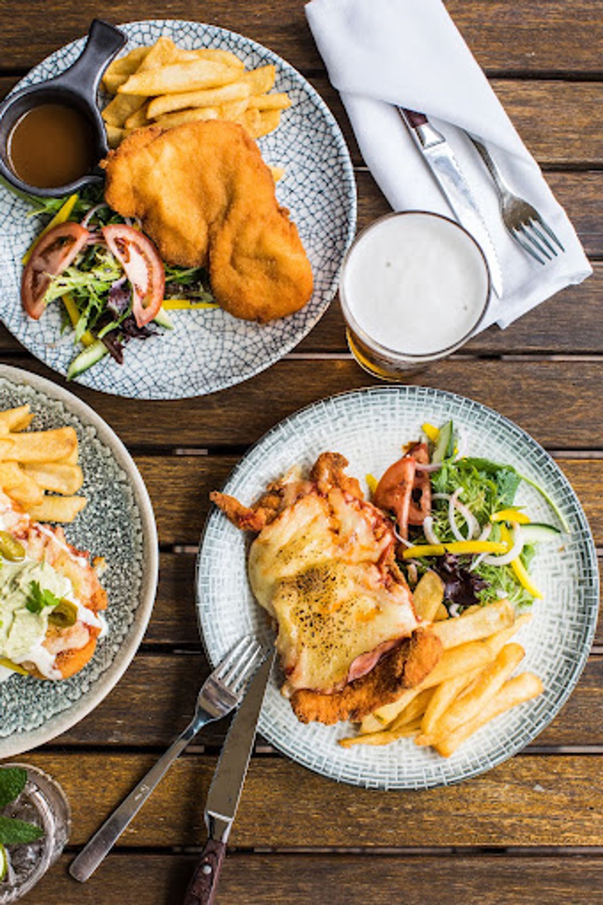 Biggles Bar & Grill thumbnail 4