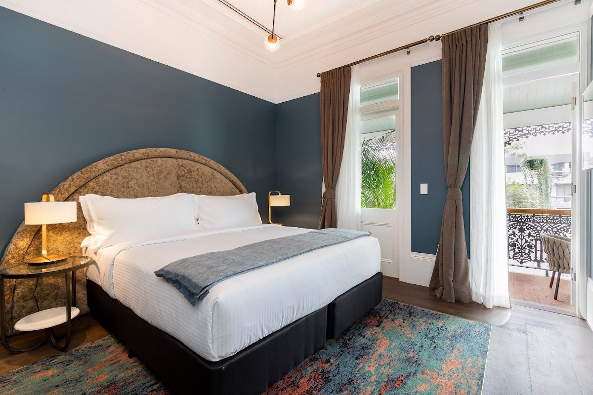 The Albert Hotel thumbnail 4