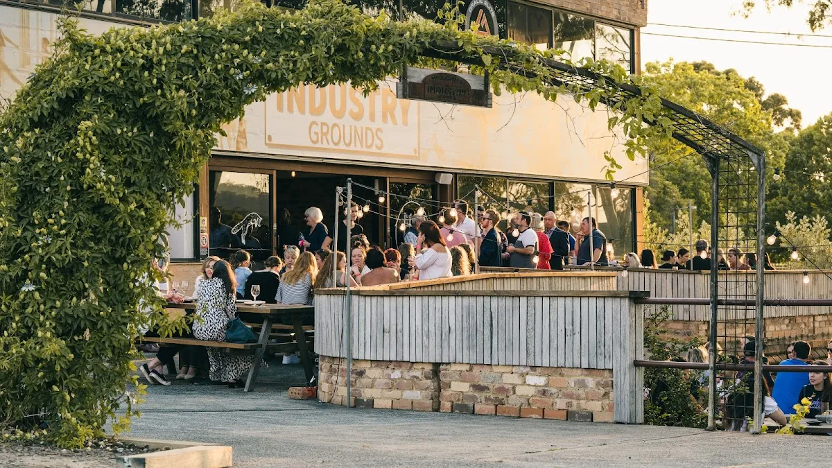 The Tame Fox - Bar image