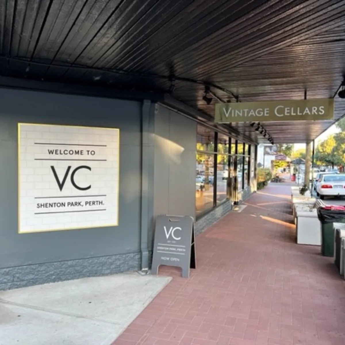 Vintage Cellars Shenton Park - Bar image