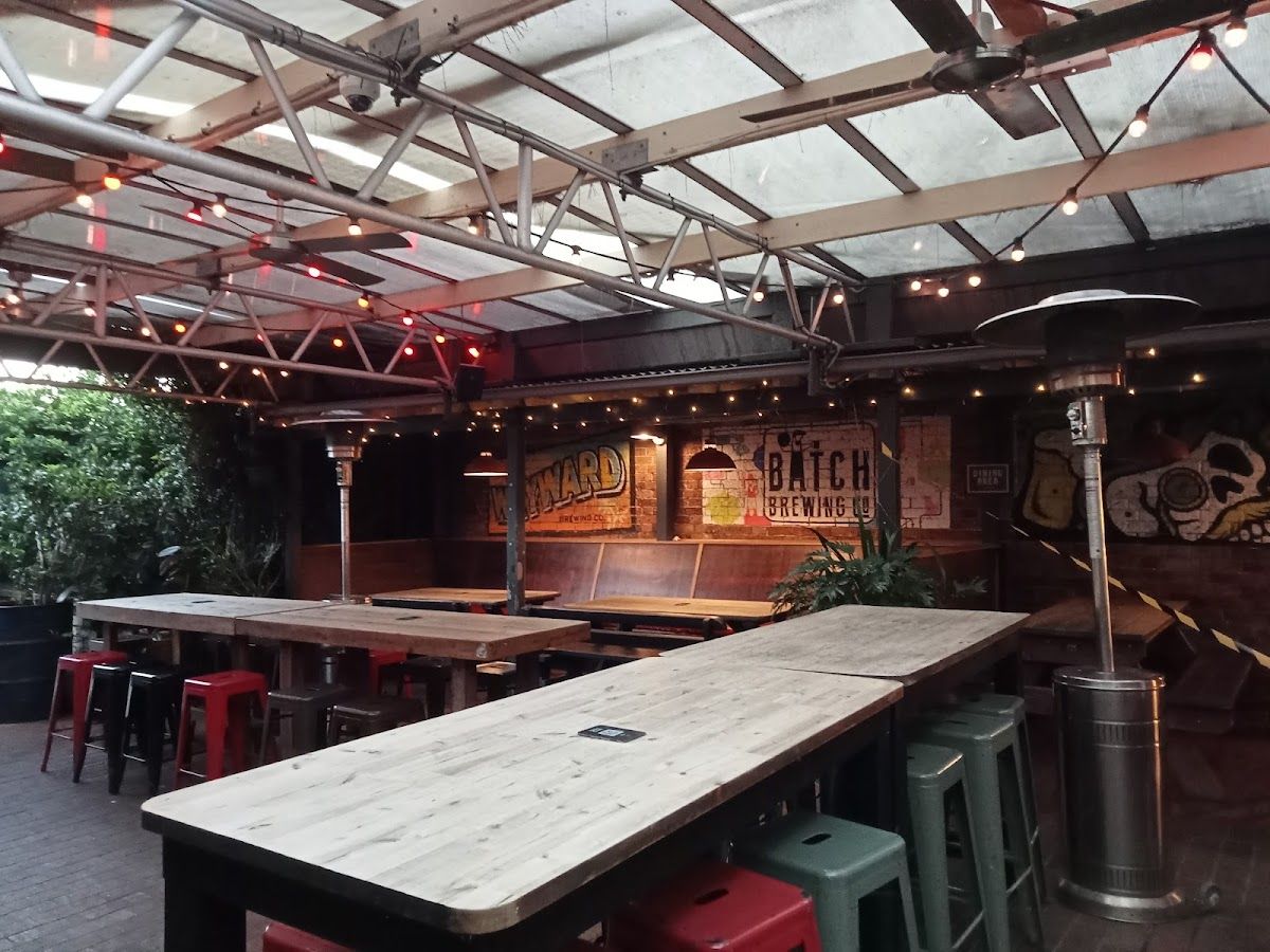 Public House Petersham thumbnail 3