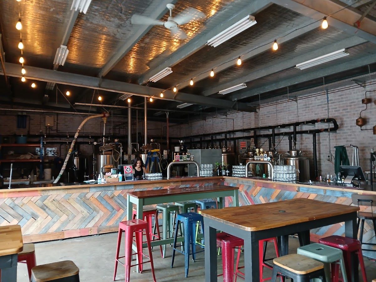 Public House Petersham thumbnail 6