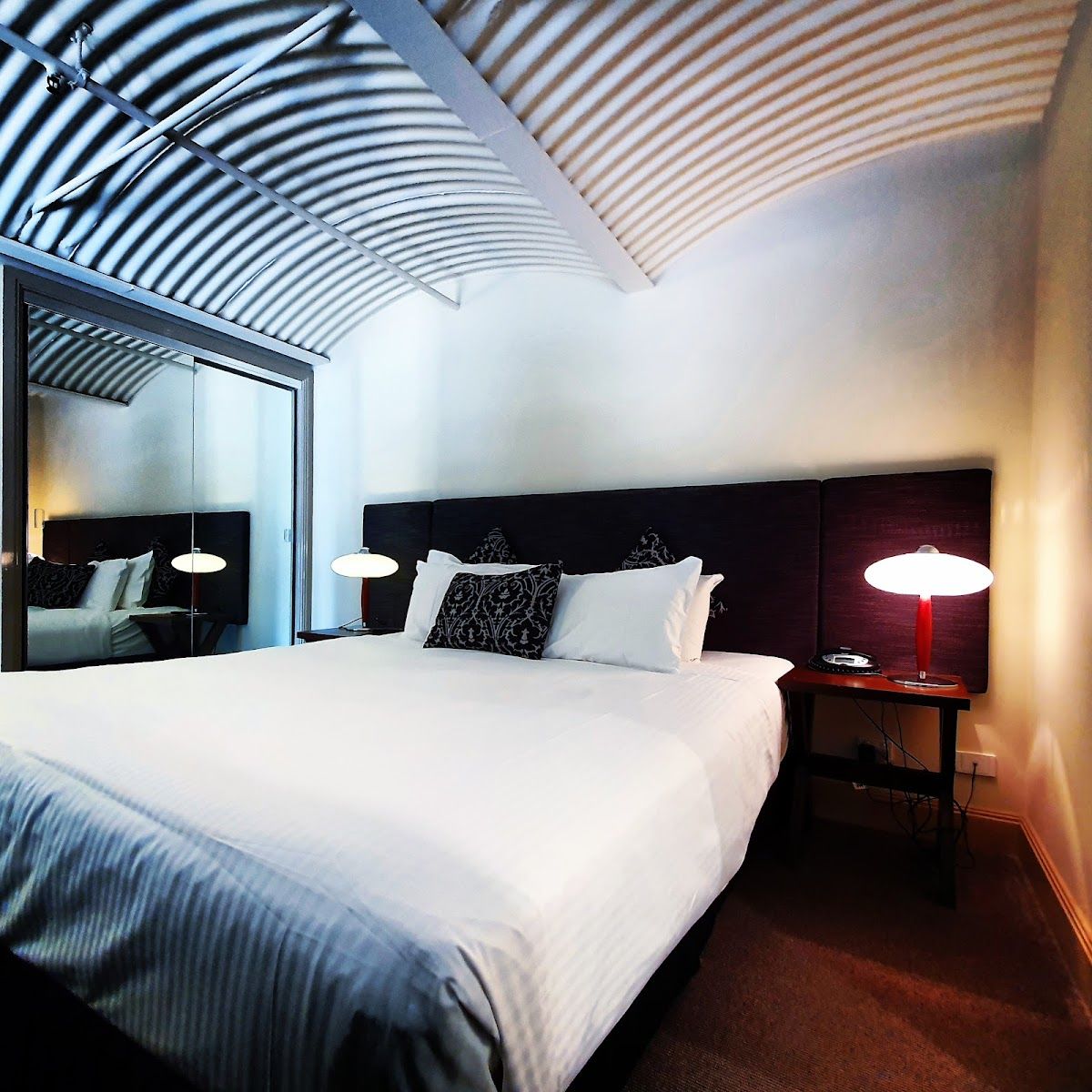 Grand Hotel Melbourne thumbnail 2