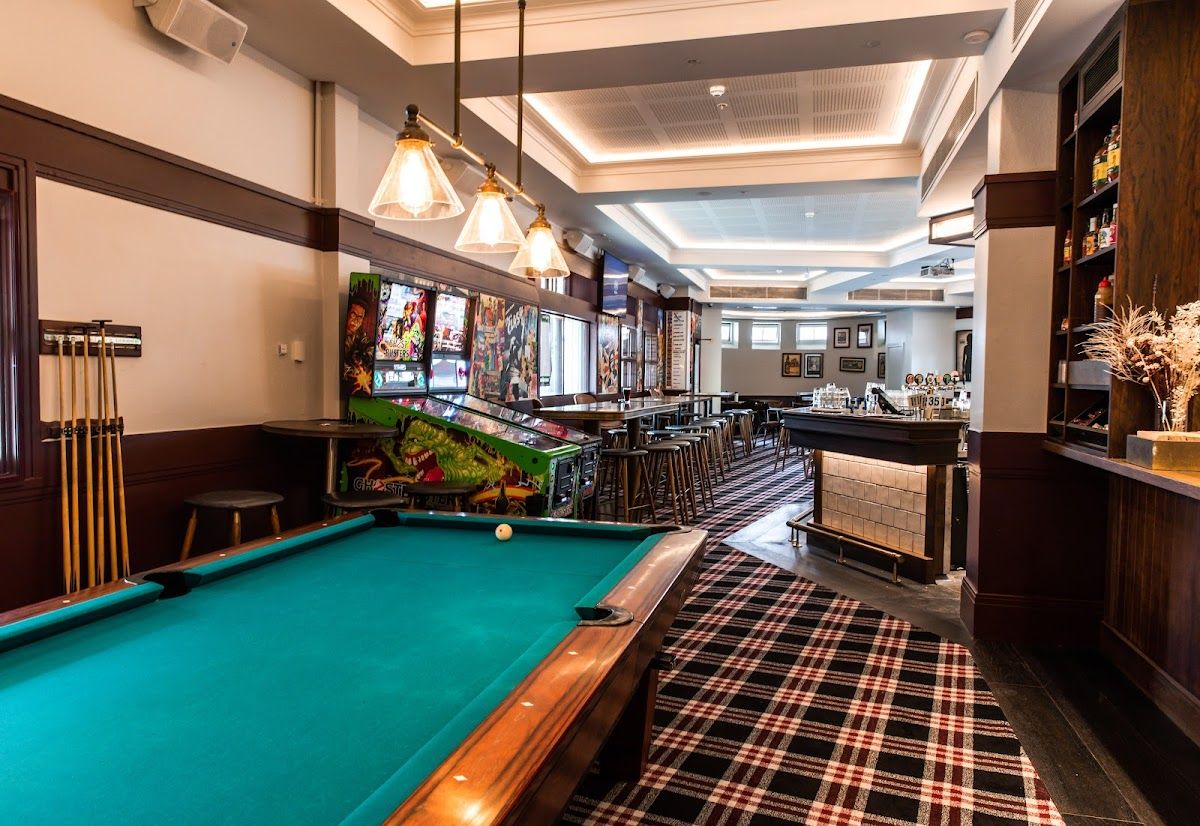 The Robin Hood Hotel thumbnail 5