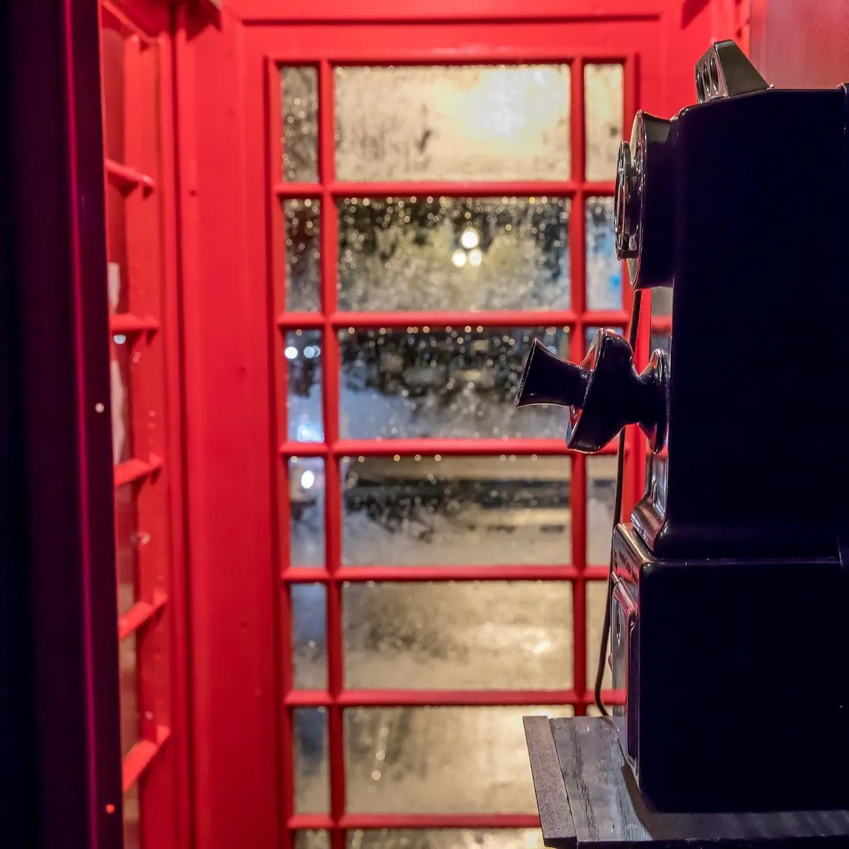 Red Phone Booth - Miami - Bar image
