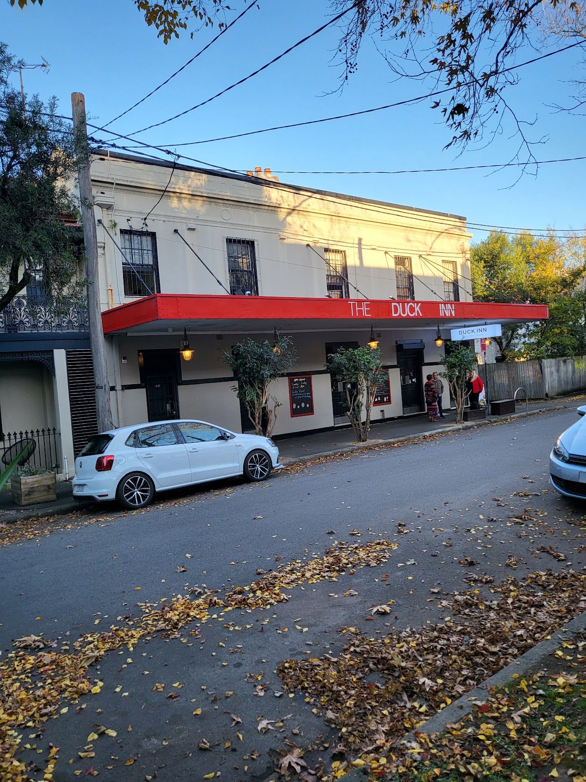 The Duck Inn Pub & Kitchen thumbnail 4