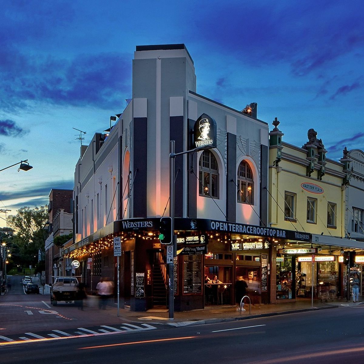 Websters Bar Newtown thumbnail 4