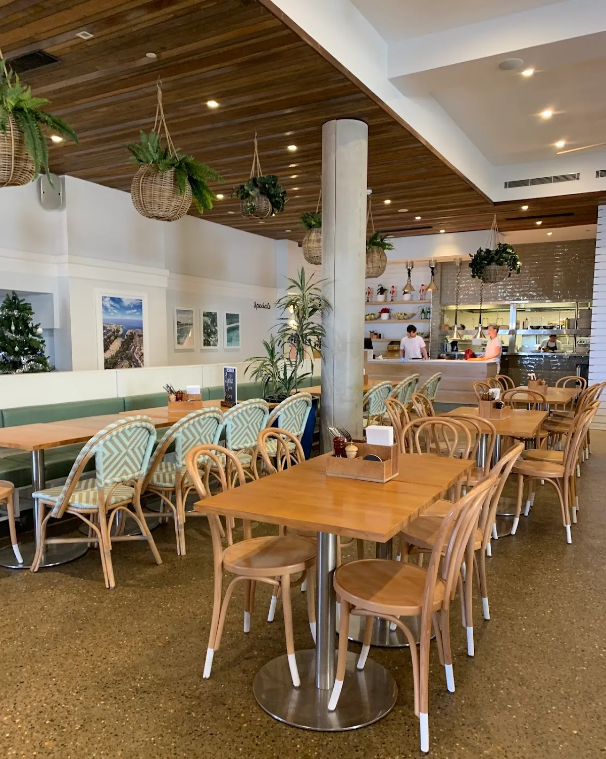 Photo of Clovelly Hotel, one of the top bars in Clovelly