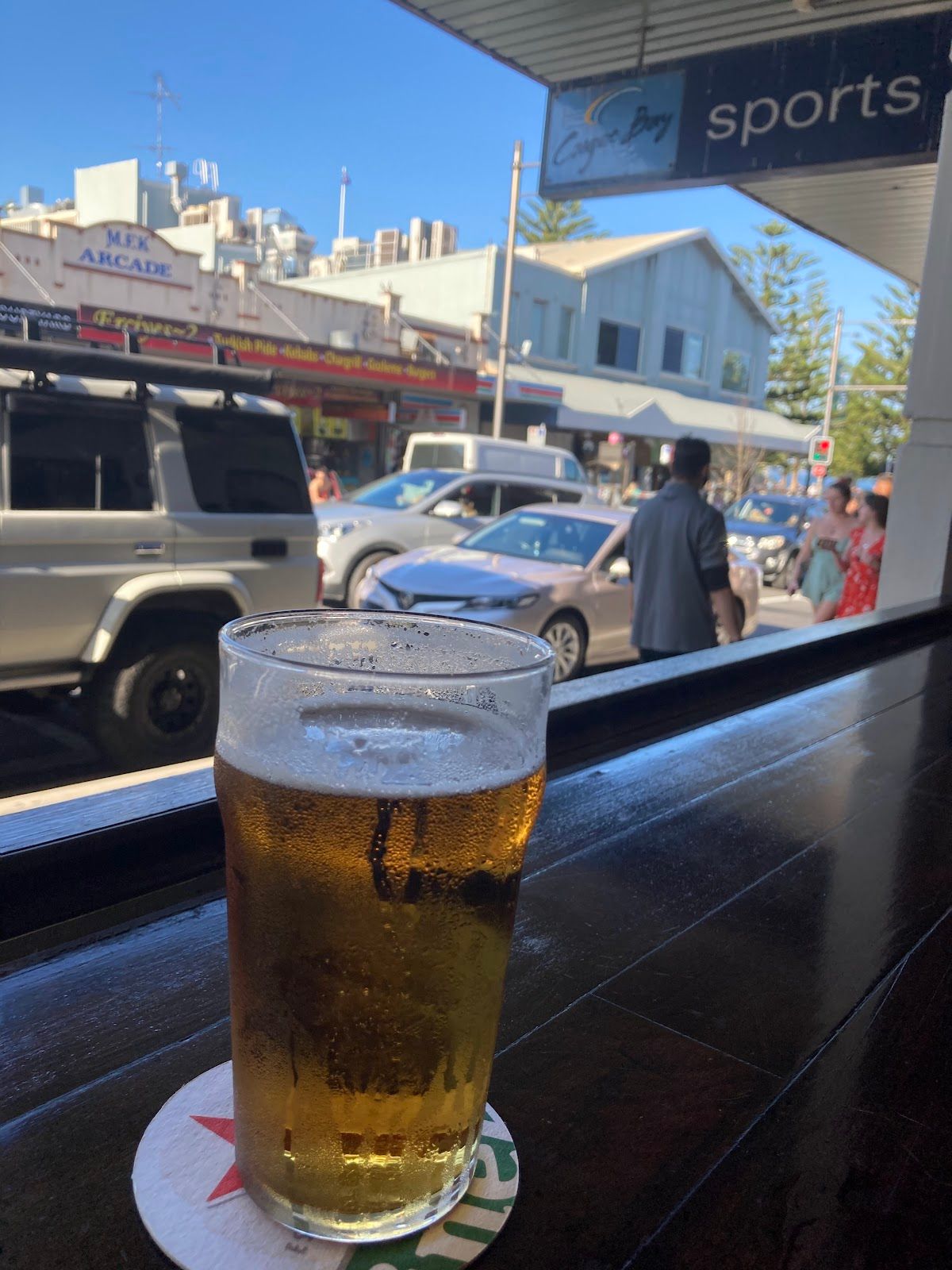 Sports Bar thumbnail 5