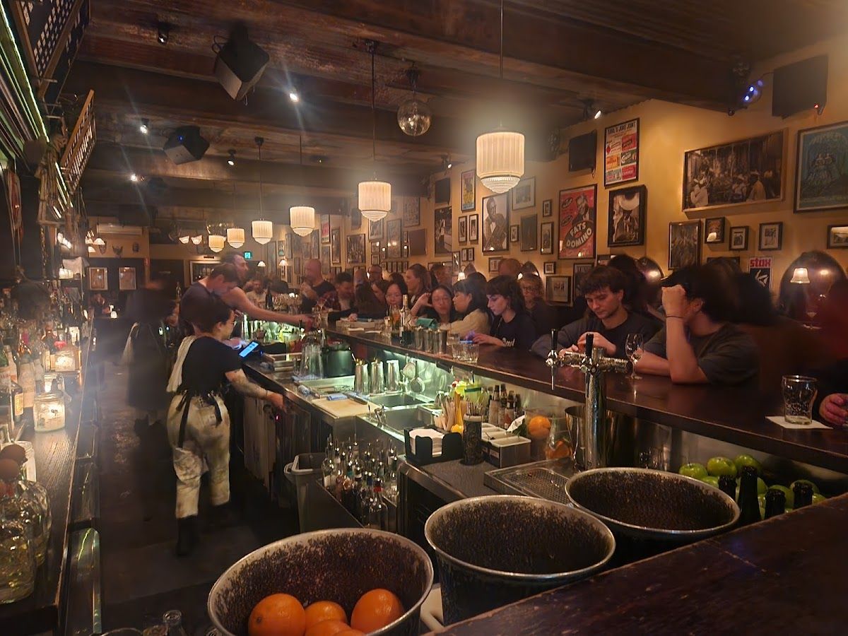 Earl's Juke Joint thumbnail 3