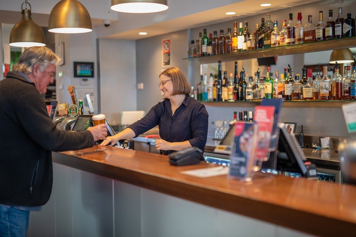 Kings Head Tavern thumbnail 3