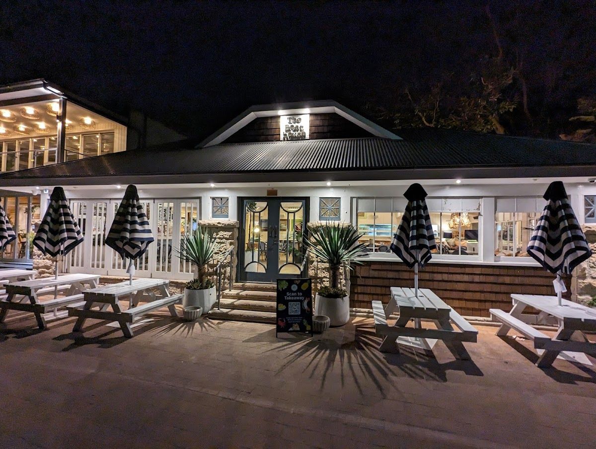 The Boathouse Shelly Beach thumbnail 6
