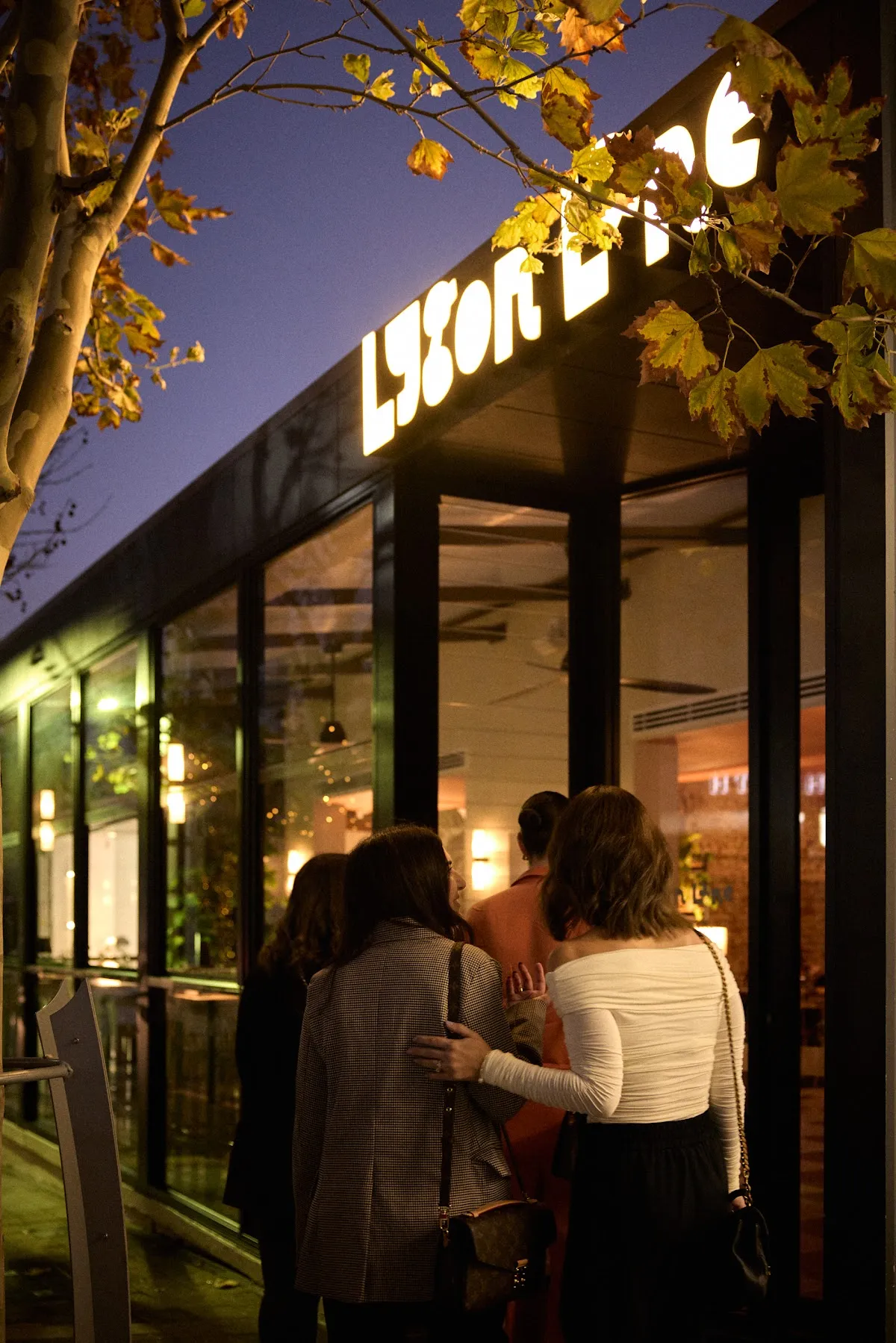Miss Chow's Petit Claremont - Bar image