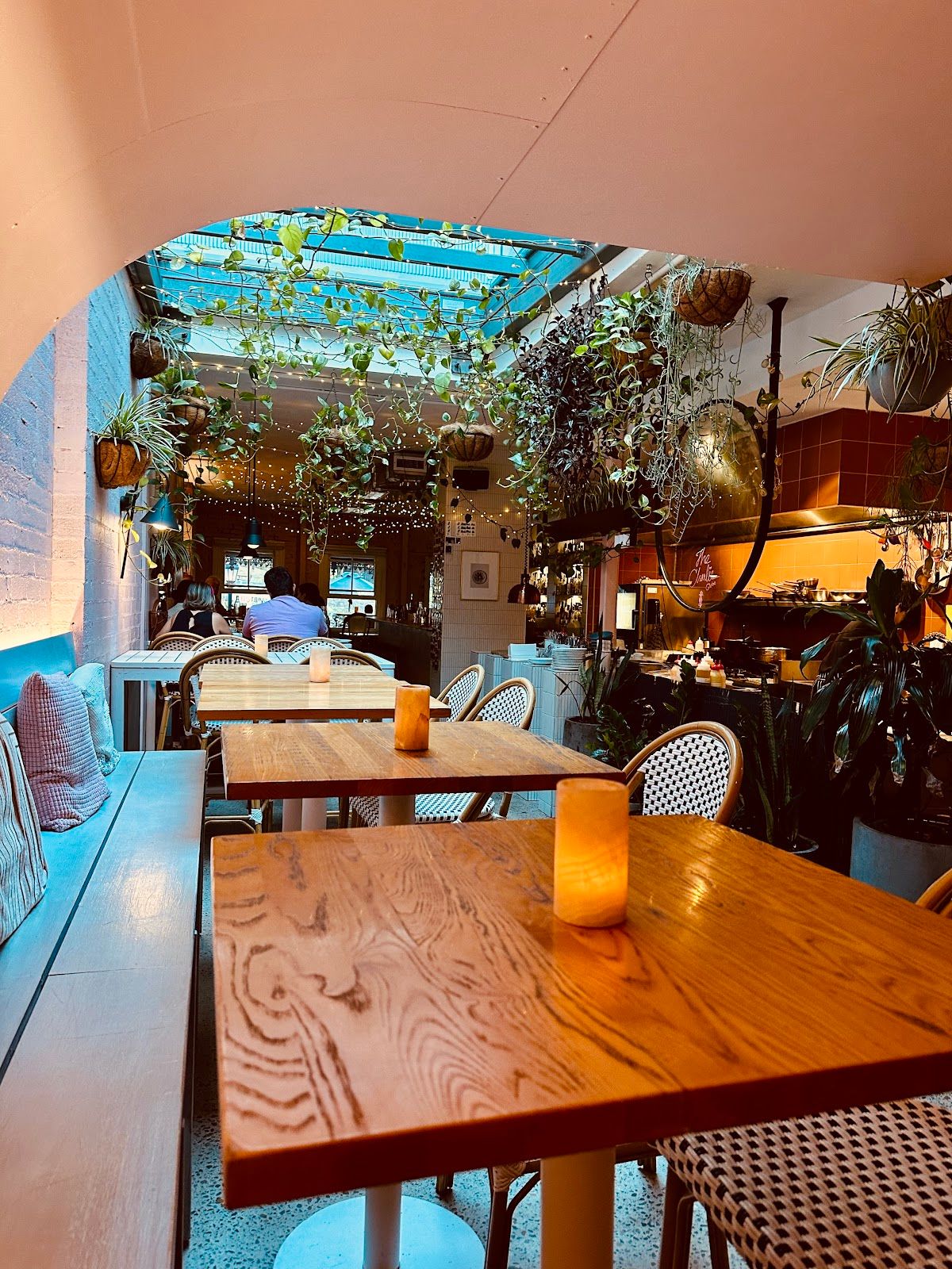 The Charlie - Restaurant & Bar thumbnail 6