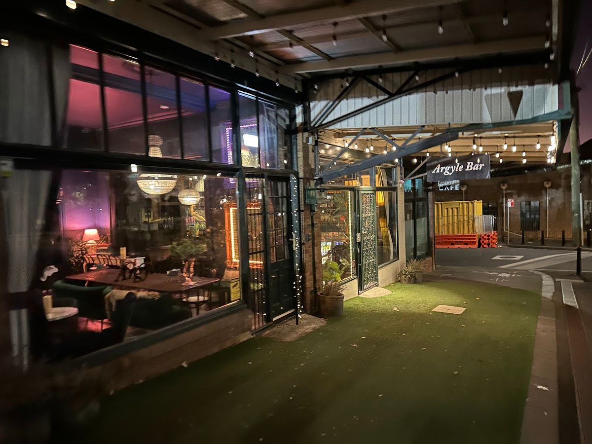Argyle Bar thumbnail 7