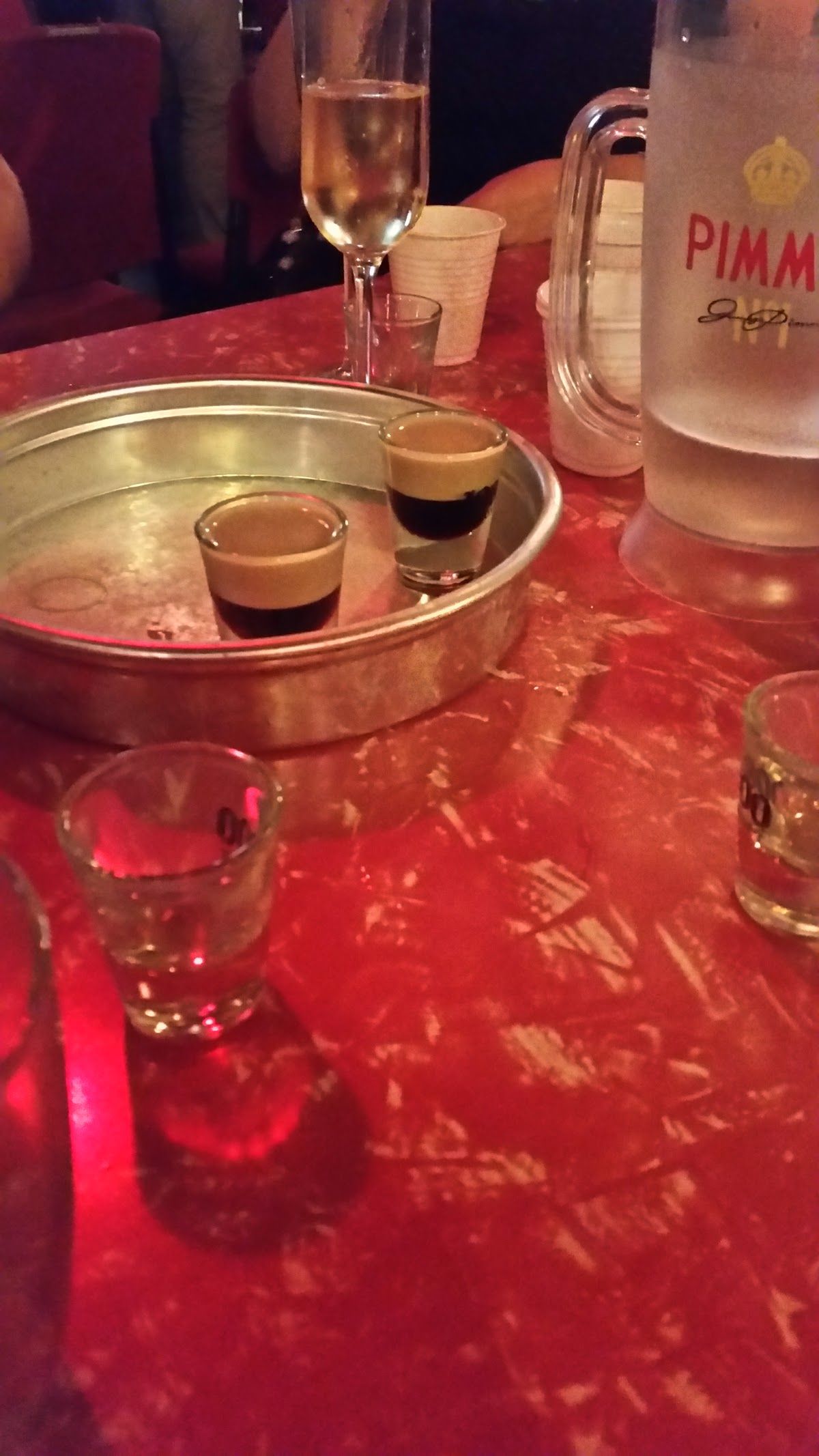 Camelot Lounge thumbnail 4