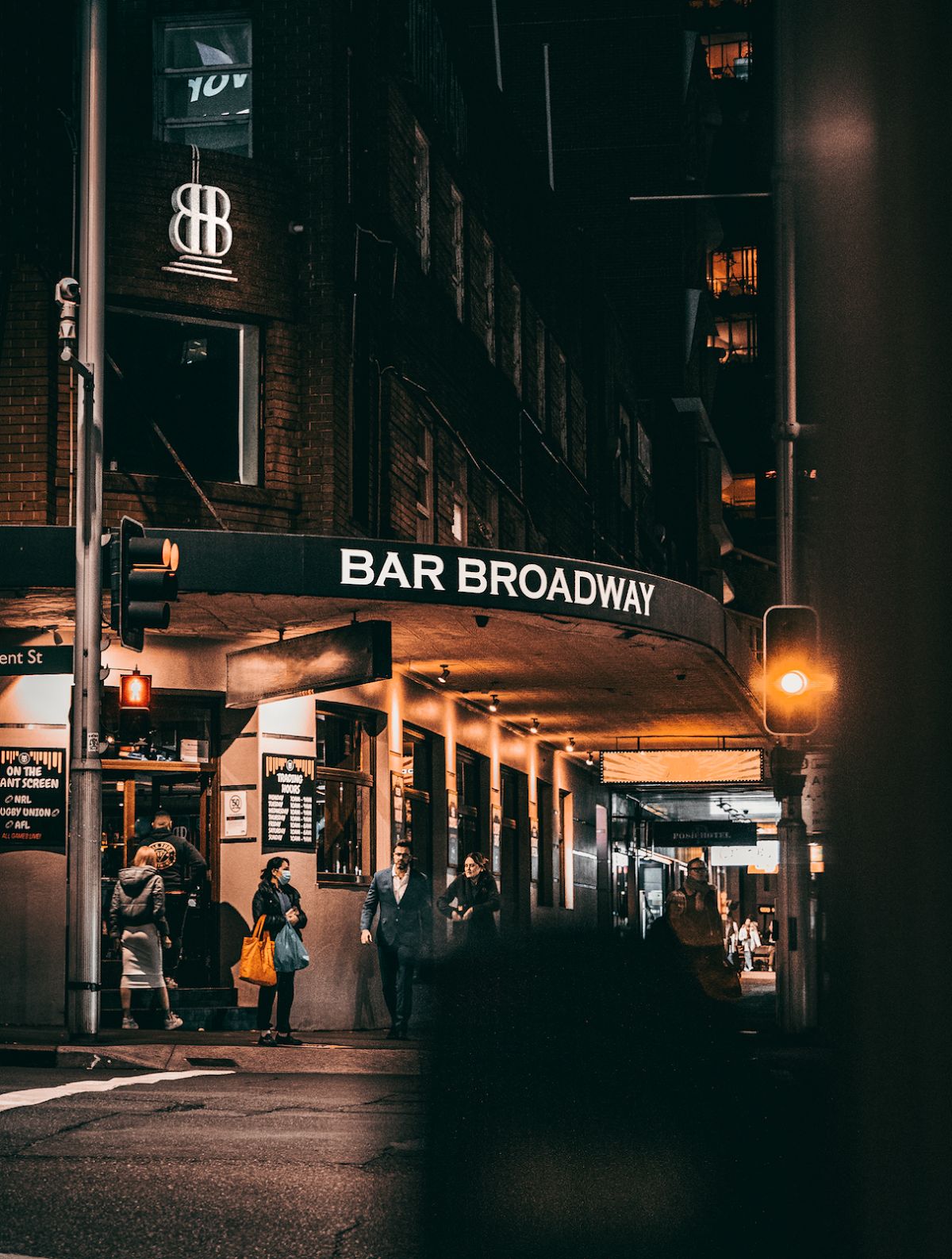 Featured image for Bar Broadway