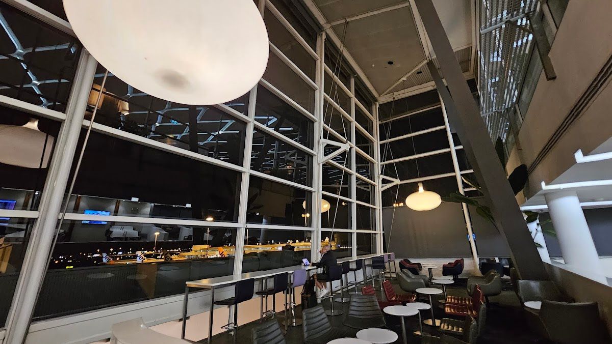 Virgin Lounge thumbnail 10