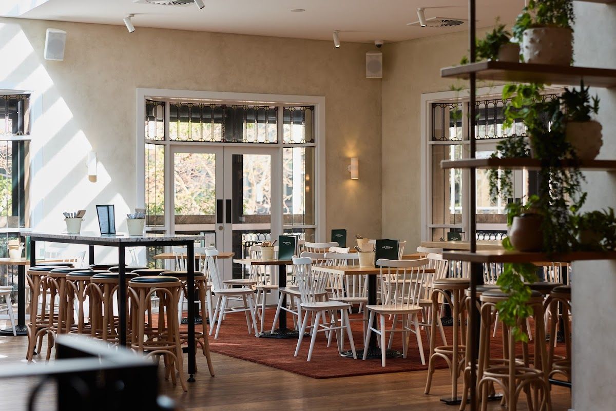 Featured image for The Belroy Hotel