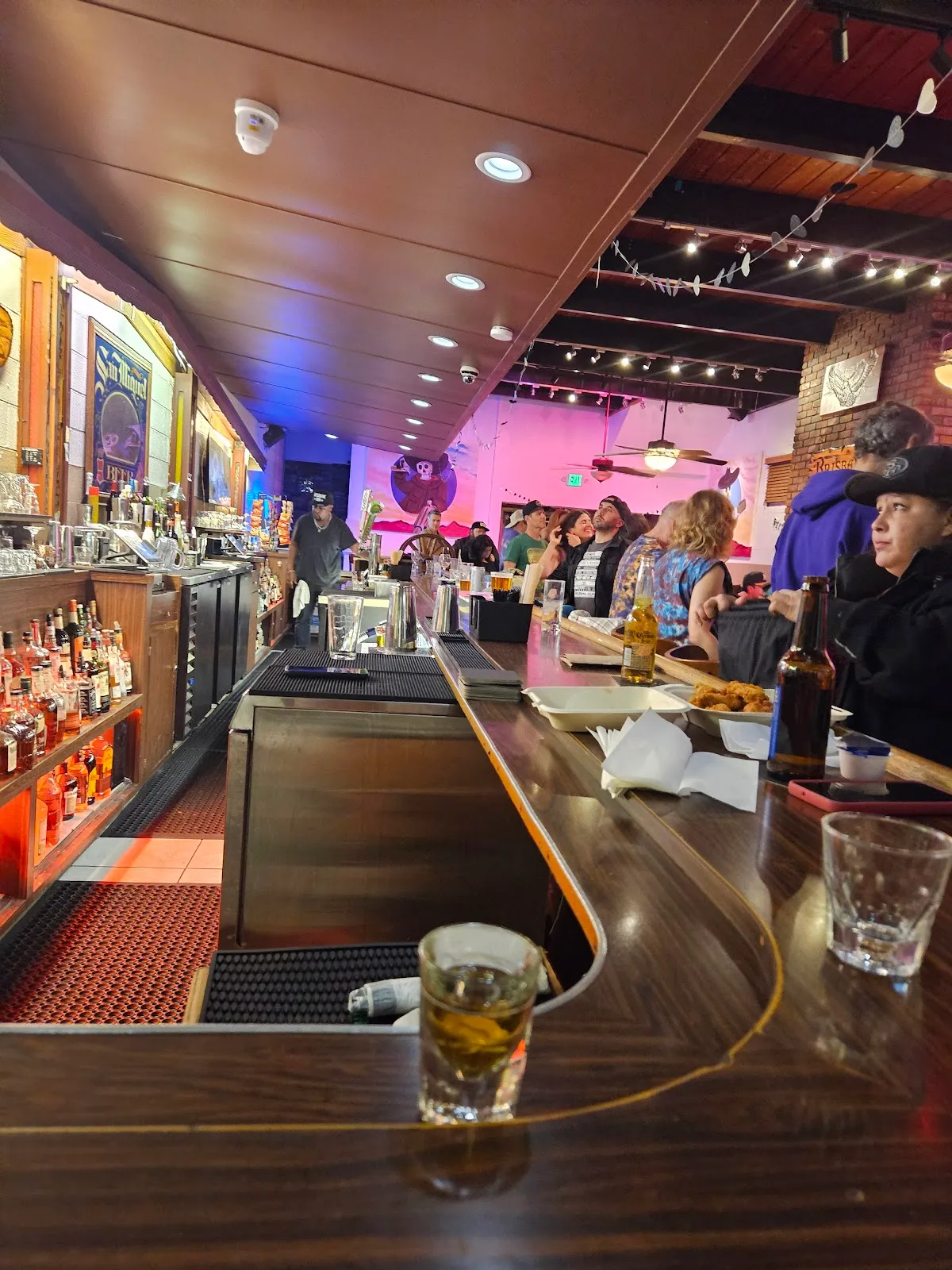 Brisbane Inn Lodge - Bar image