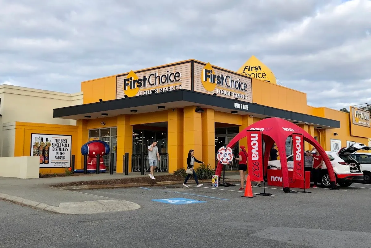 First Choice Liquor Market Bentley - Bar image