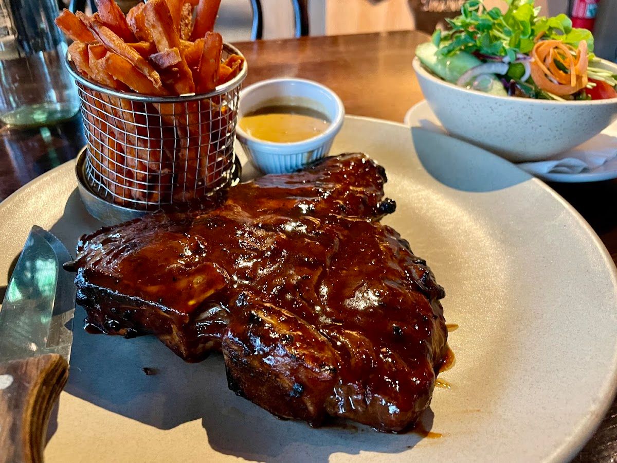 Hurricane's Grill Circular Quay thumbnail 2