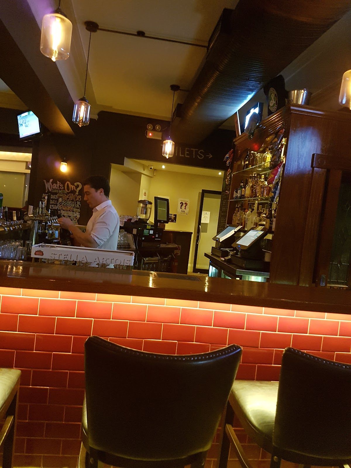 Cat & Fiddle Hotel thumbnail 8