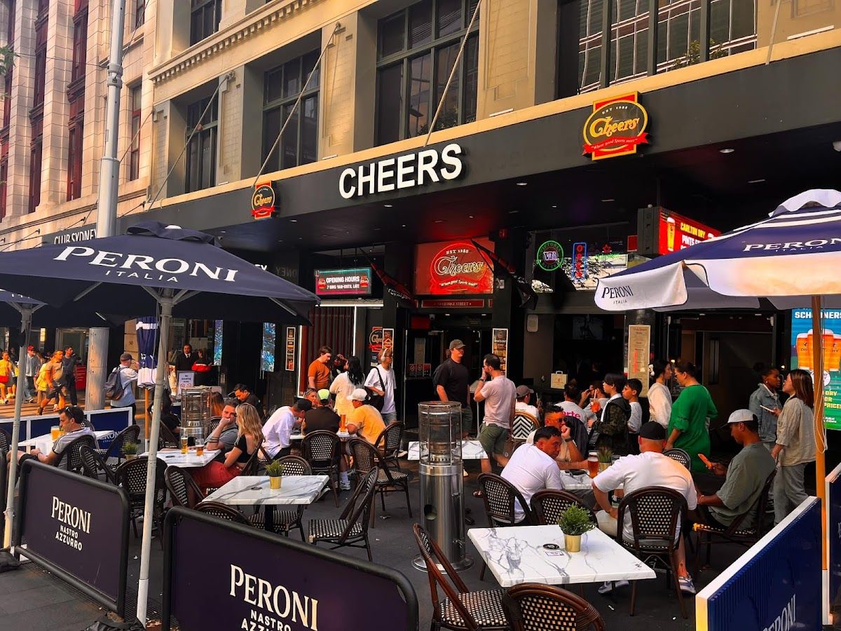 Cheers Sports Bar & Grill thumbnail 2