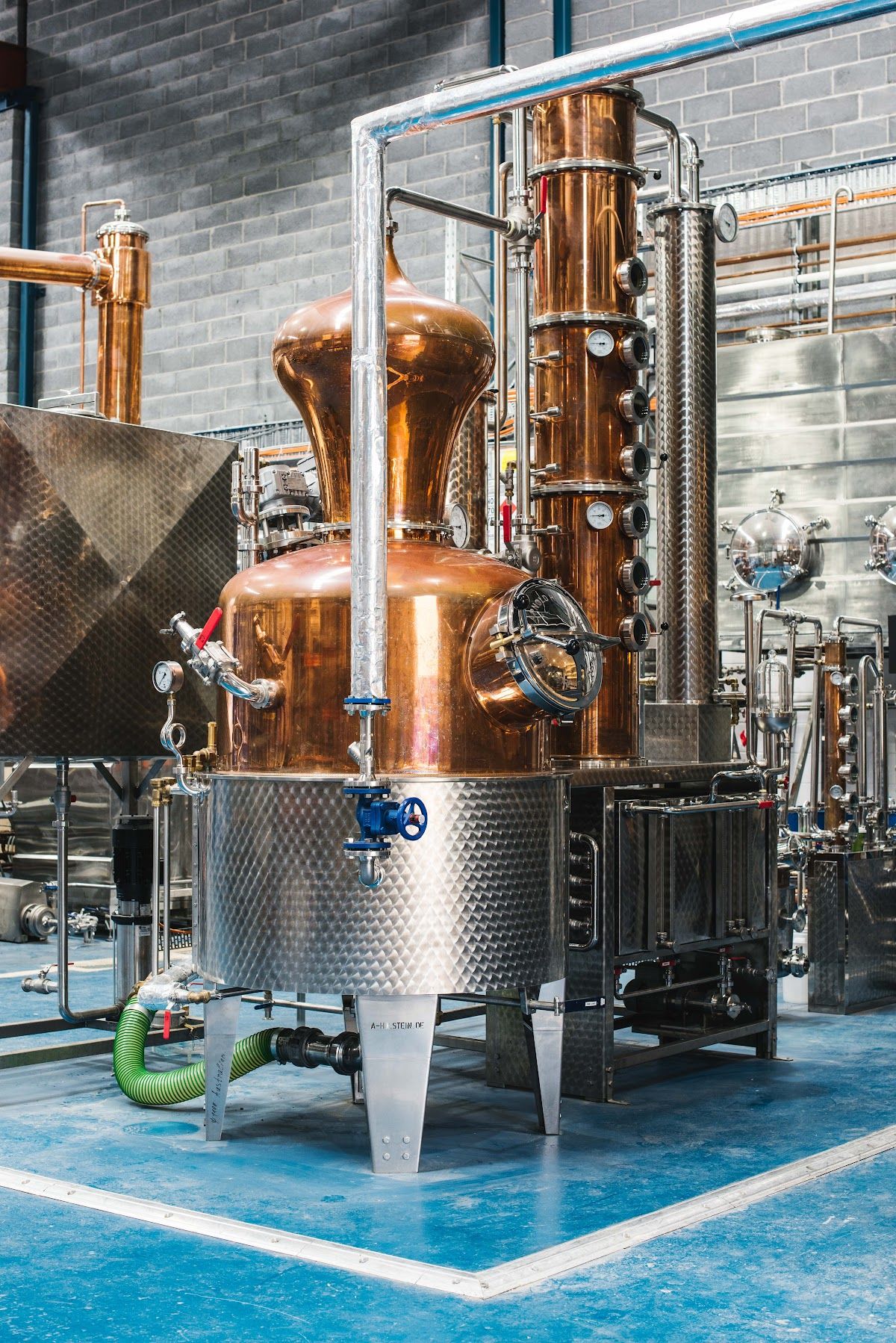 Manly Spirits Co. Distillery (Distillery Bar/Cellar Door/Gin School) thumbnail 2