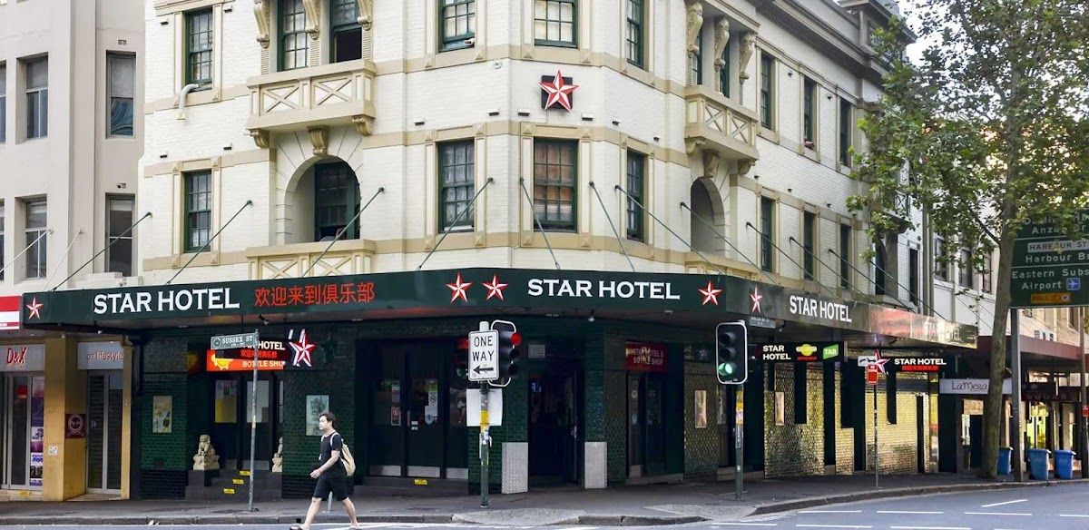 Featured image for Star Hotel