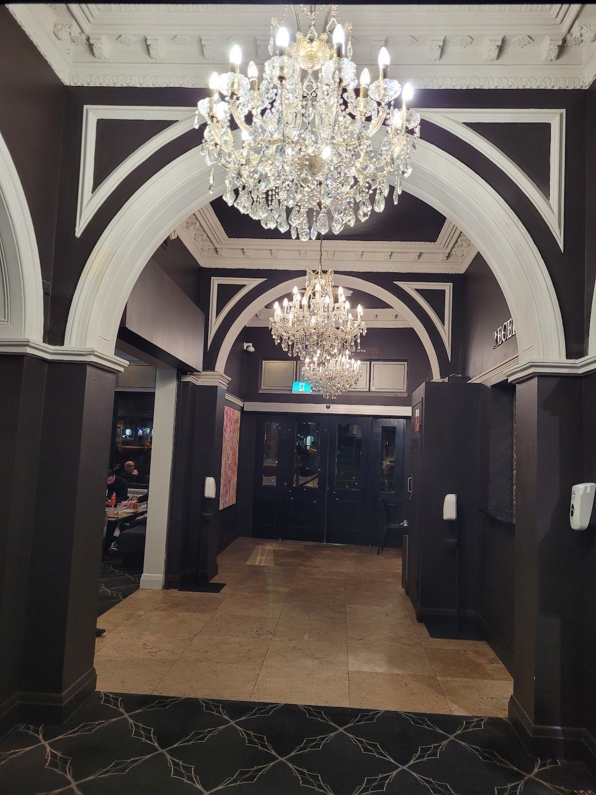 Royal Hotel Randwick thumbnail 6