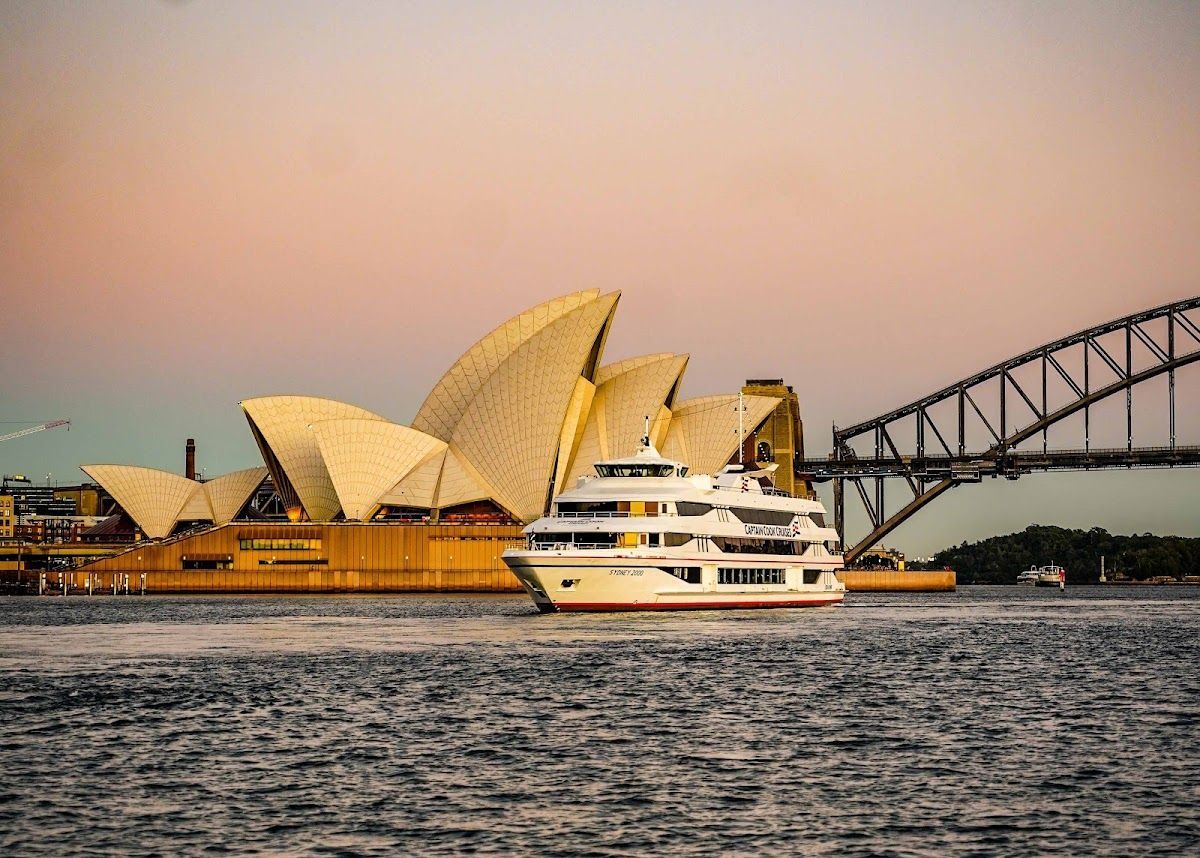 Featured image for Captain Cook Cruises - Circular Quay