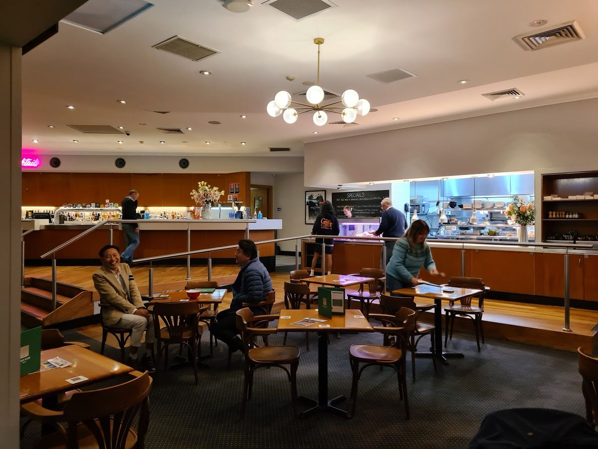 West Ryde Hotel thumbnail 6