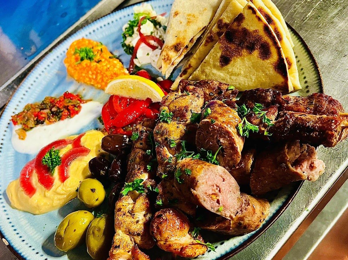 34 Bondi / Minoas Beachside Mezze thumbnail 2
