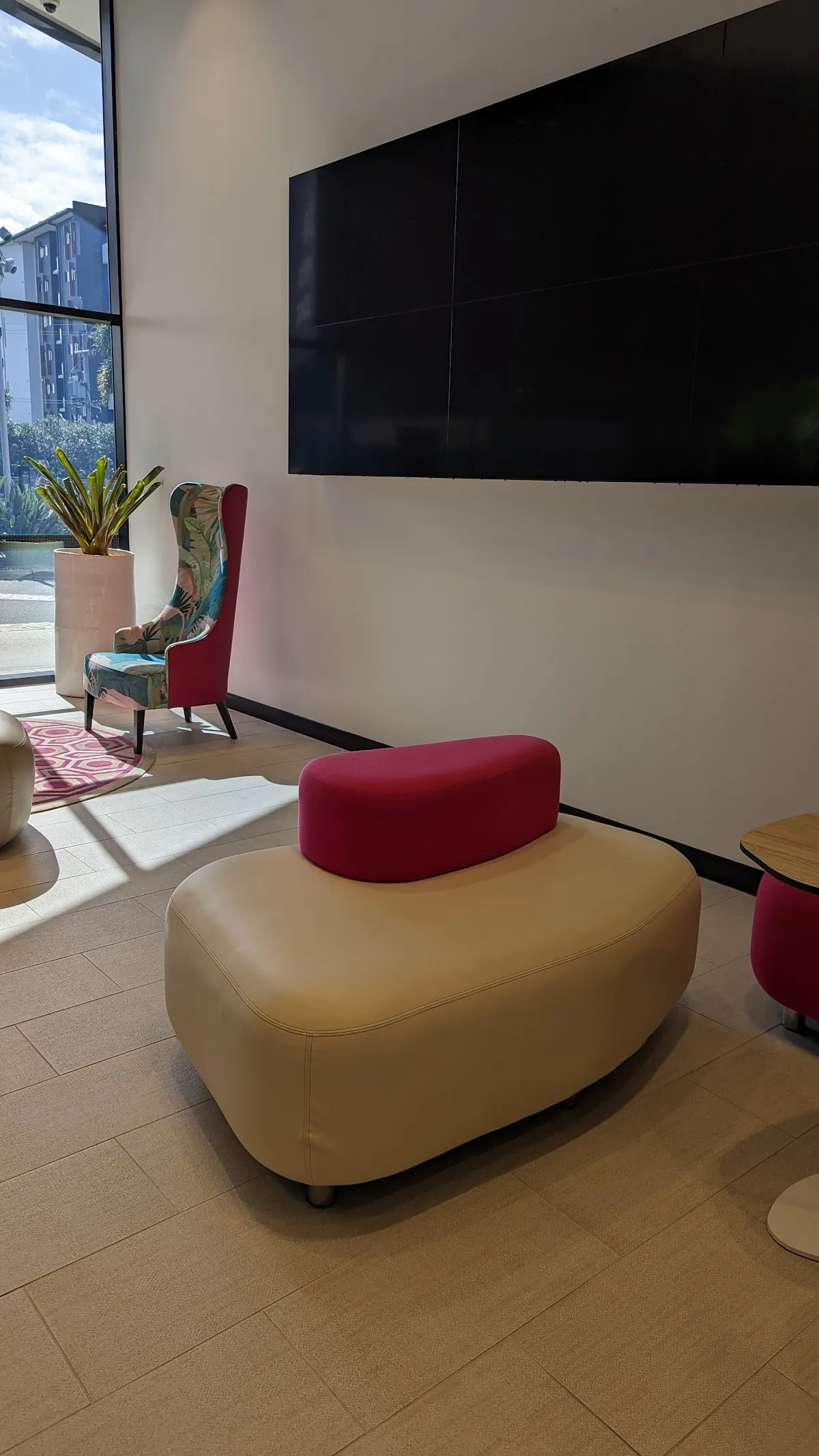 Visitor Lounge - Bar image