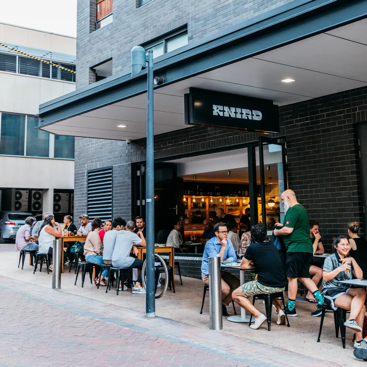 Knird - Bar image