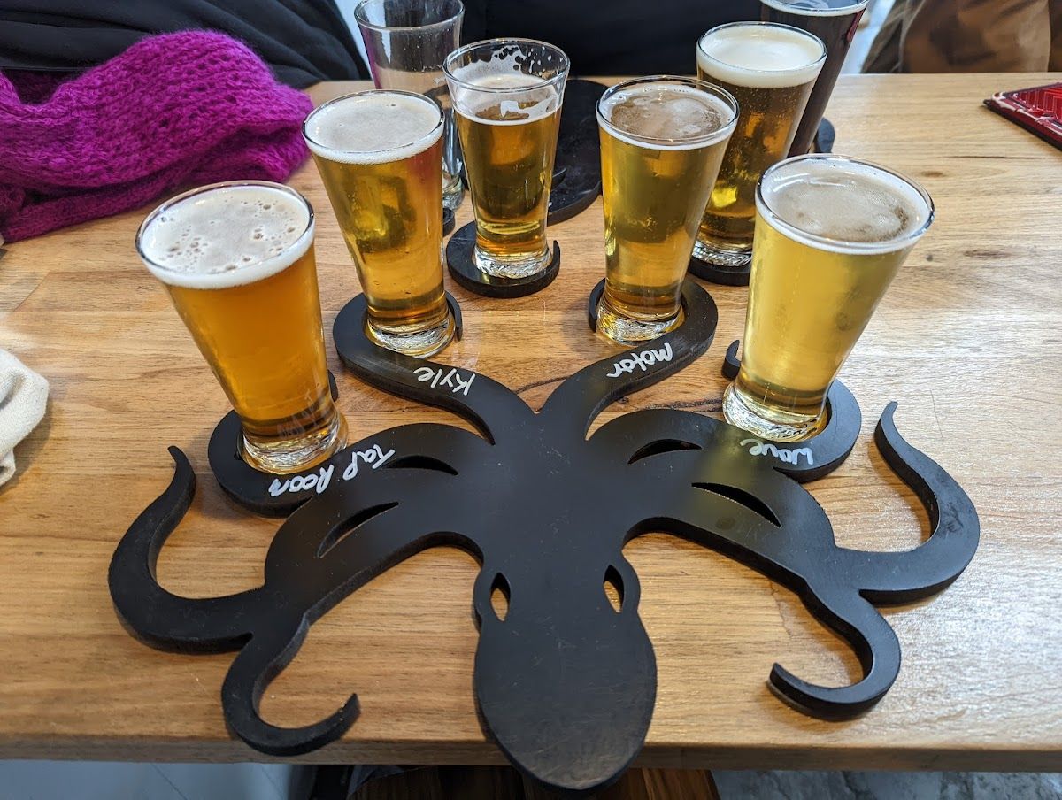 Bay Road Brewing thumbnail 5