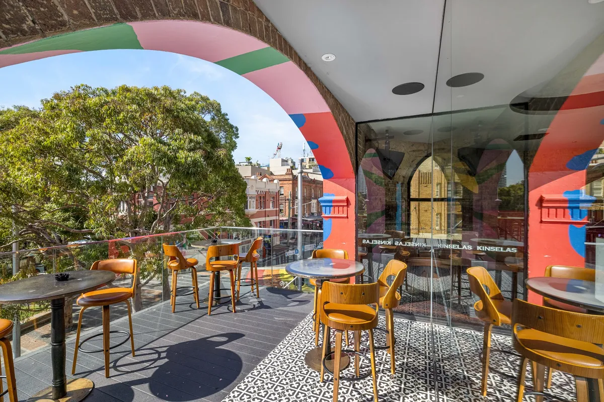 Photo of Kinselas Hotel, one of the top bars in Darlinghurst