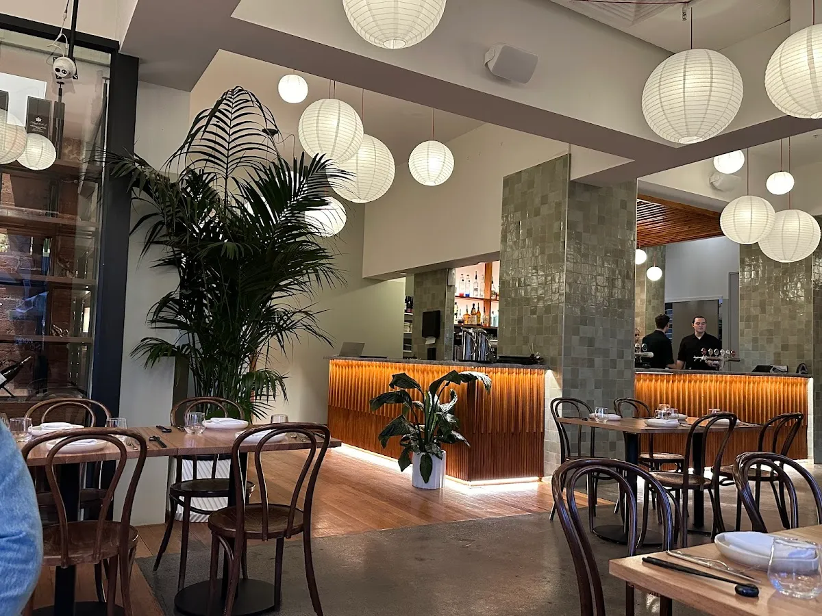Hunter and Hound Pub - Bar image