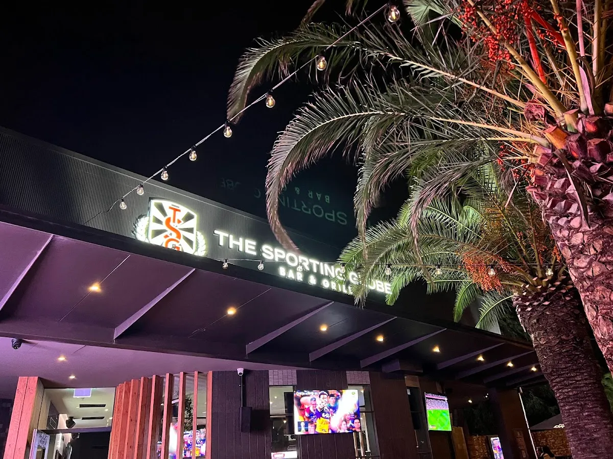 The Sporting Globe Bar & Grill Floreat - Bar image