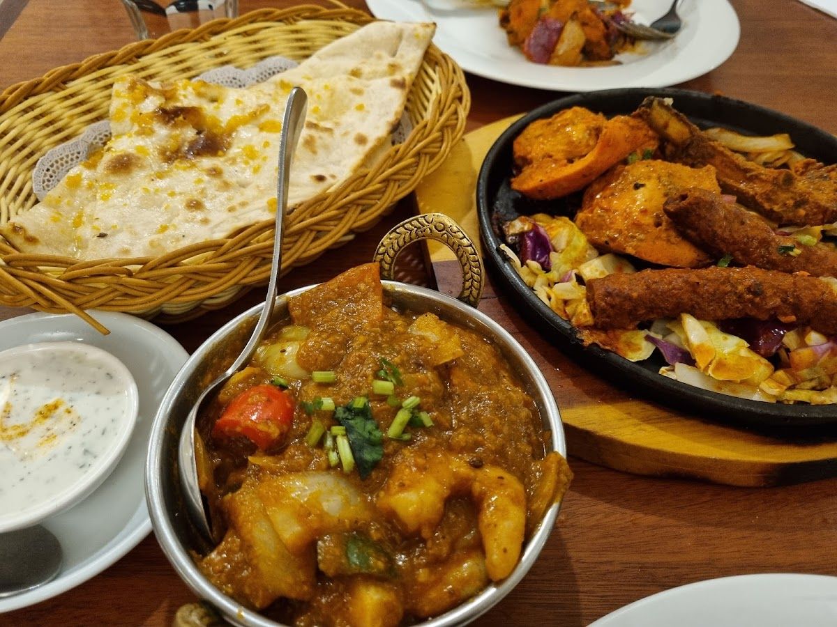 Curry Vault Indian Restaurant and Bar Melbourne thumbnail 5