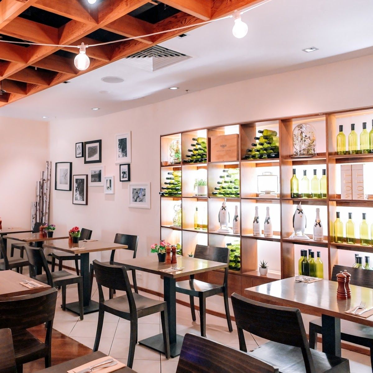 Featured image for Searock Grill