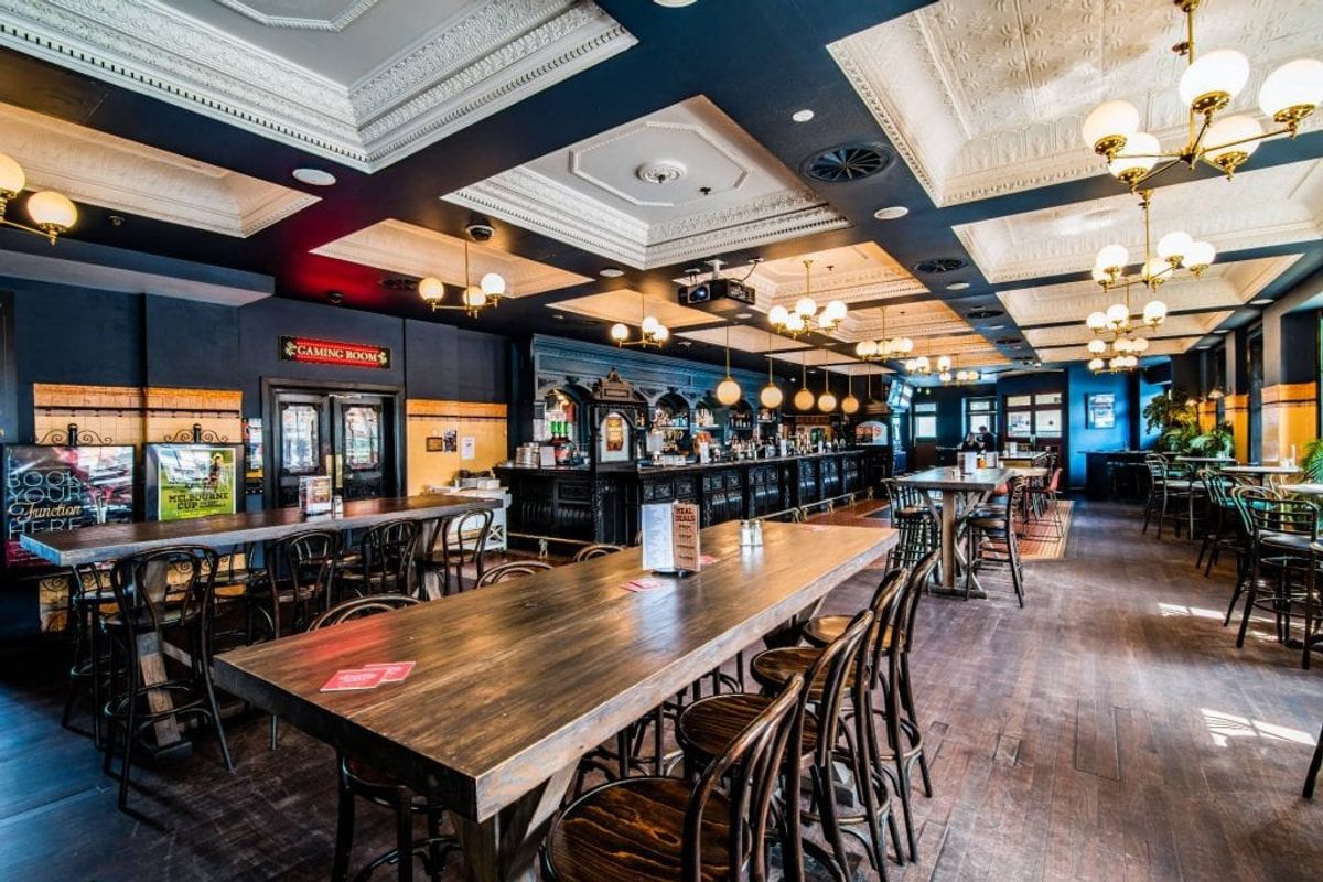 The Oxford Hotel Drummoyne thumbnail 4