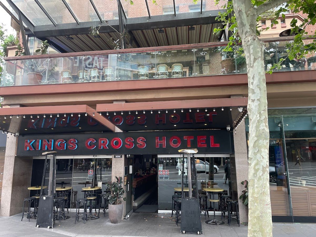 Kings Cross Hotel thumbnail 5