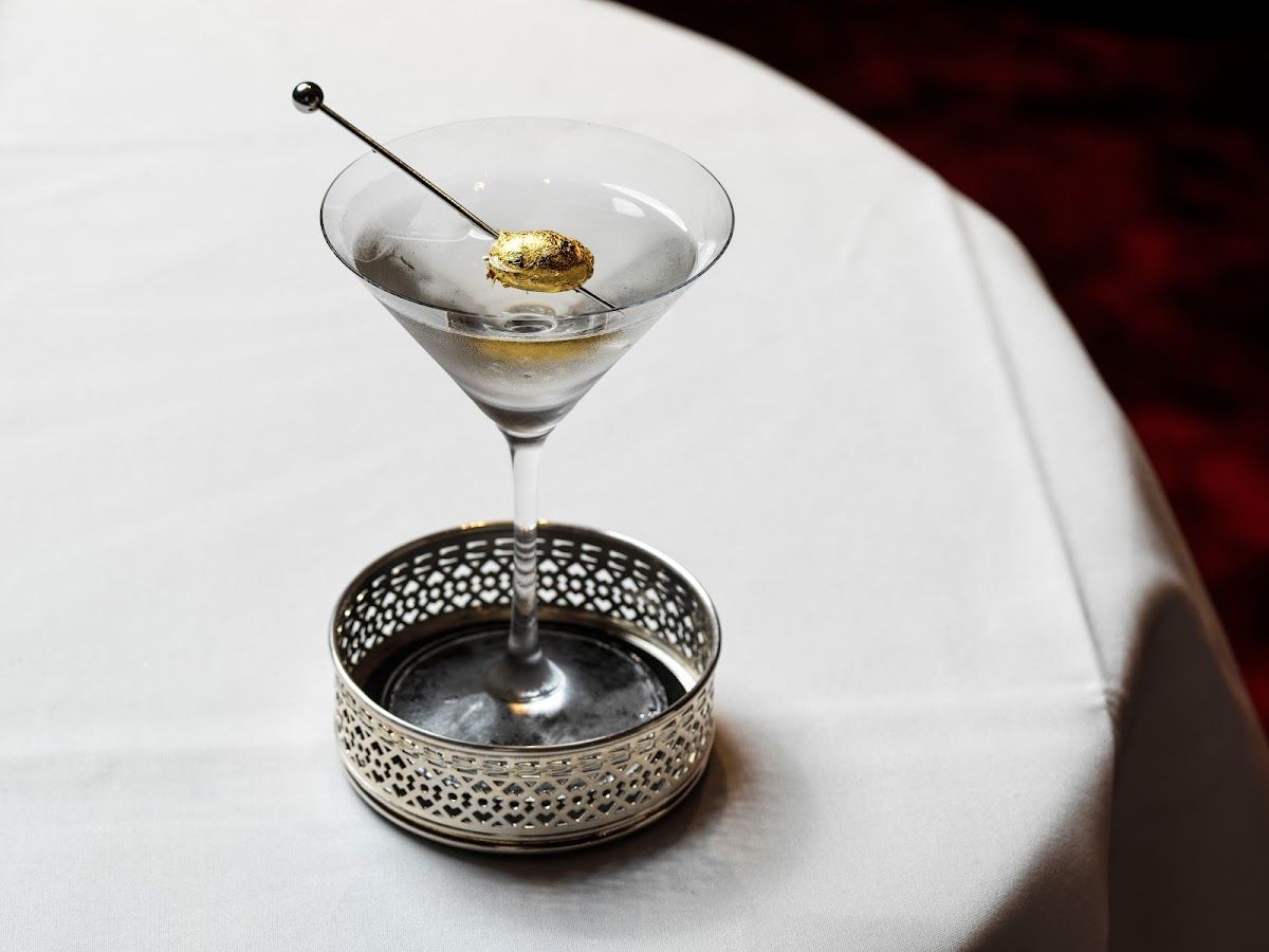 The Bar – Dining and Classic Cocktails thumbnail 10