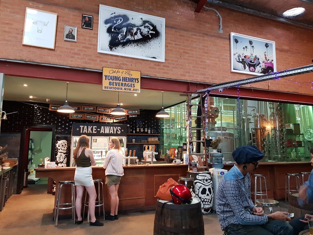 Young Henrys - Craft Brewery and Tasting Bar thumbnail 5