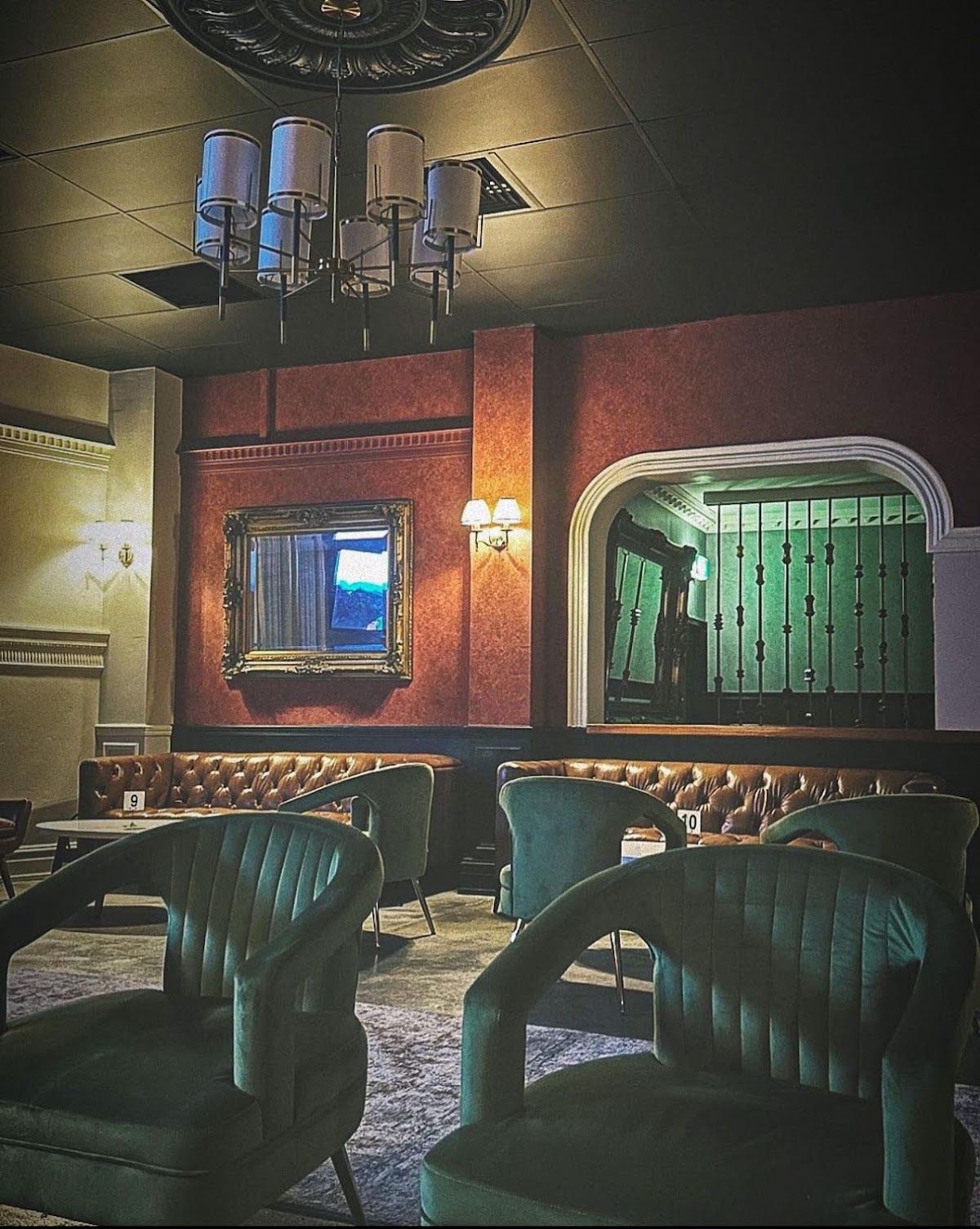 Legacy Lounge thumbnail 3
