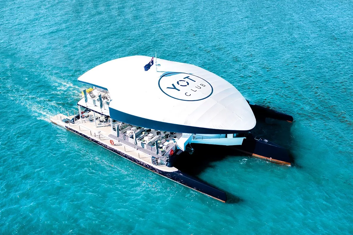 YOT Club - Bar image