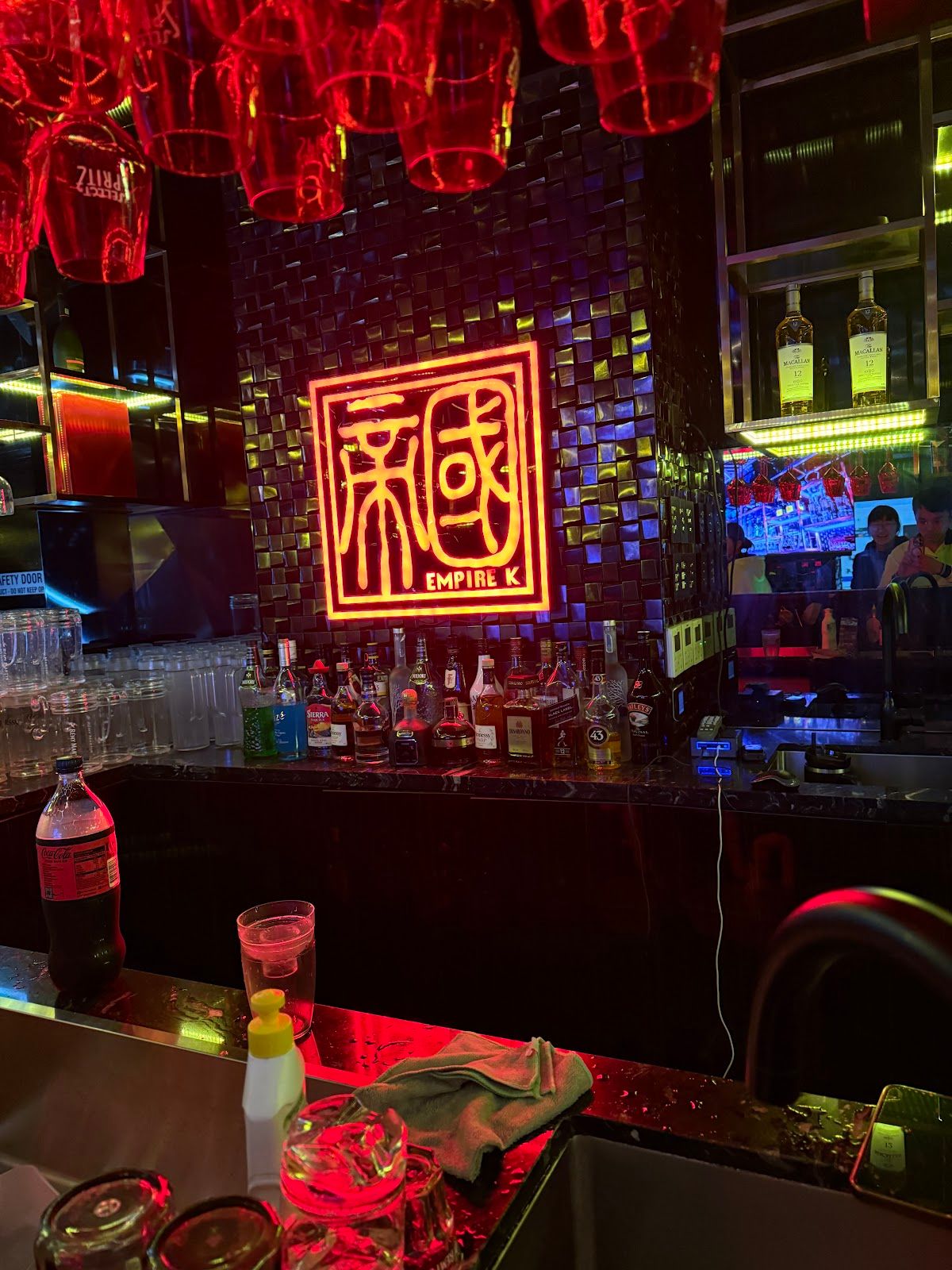 Empire Karaoke 帝国KTV thumbnail 3